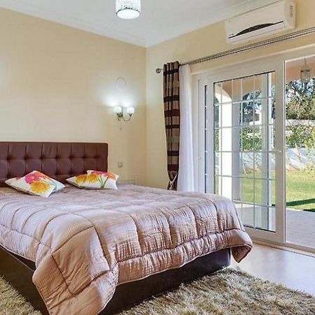 Villa Mikael - Free Wi-Fi - Aircon - Private Pool By Bedzy Albufeira Extérieur photo