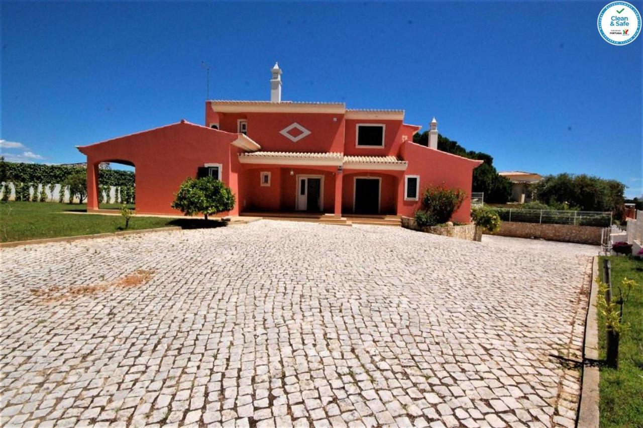 Villa Mikael - Free Wi-Fi - Aircon - Private Pool By Bedzy Albufeira Extérieur photo