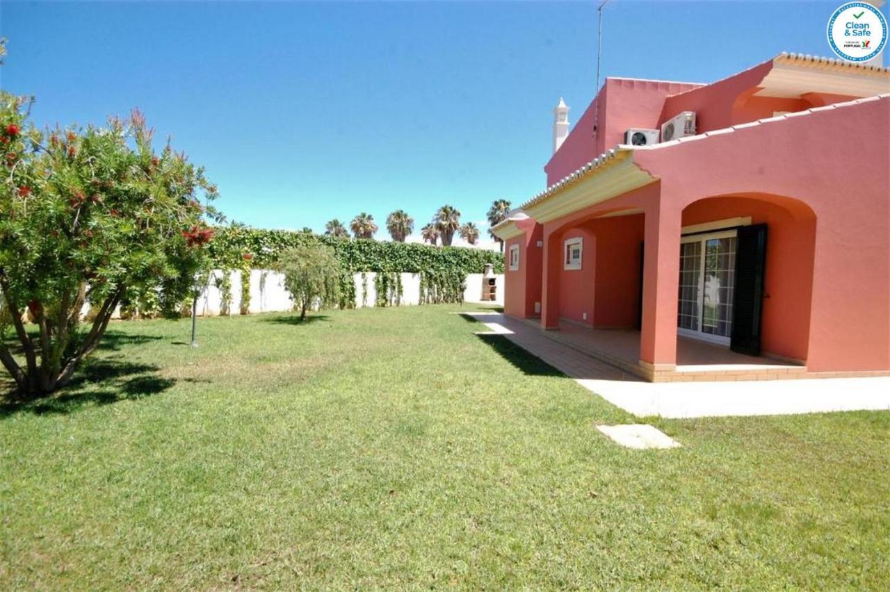 Villa Mikael - Free Wi-Fi - Aircon - Private Pool By Bedzy Albufeira Extérieur photo